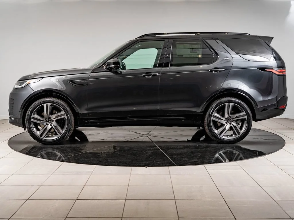 New 2026 Carpathian Gray Premium Metallic Land Rover Gemini Edition image 5