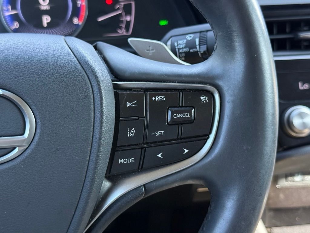 Used 2023 Black Lexus 350 image 27