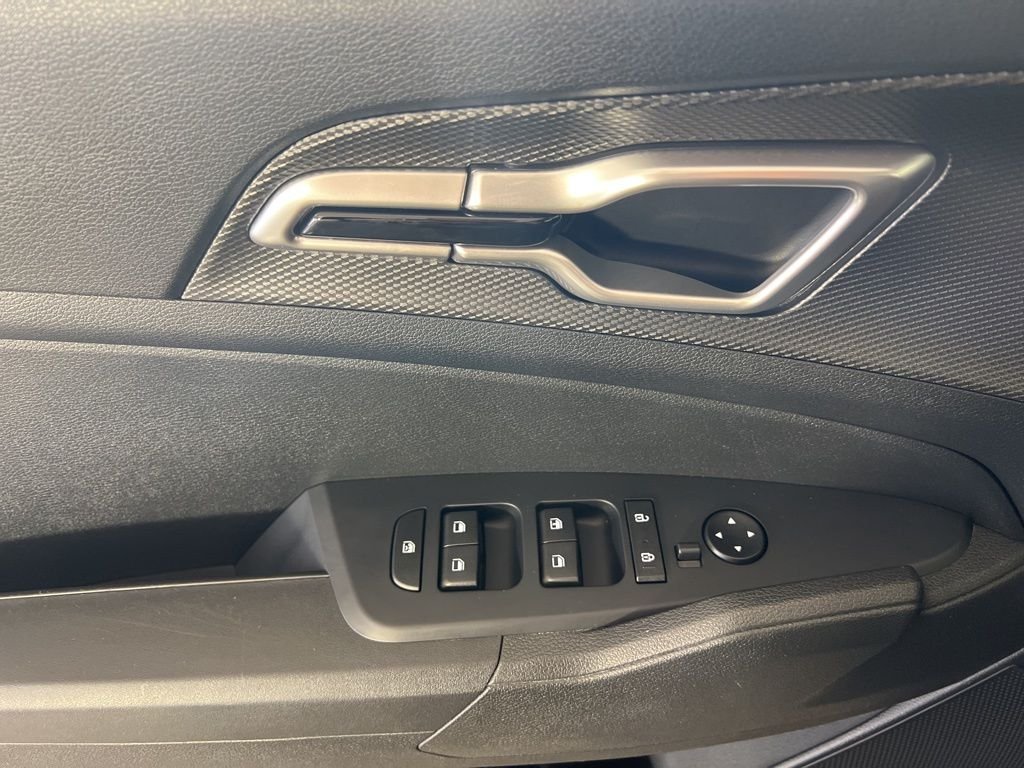 Used 2023 Gray Kia LX image 8
