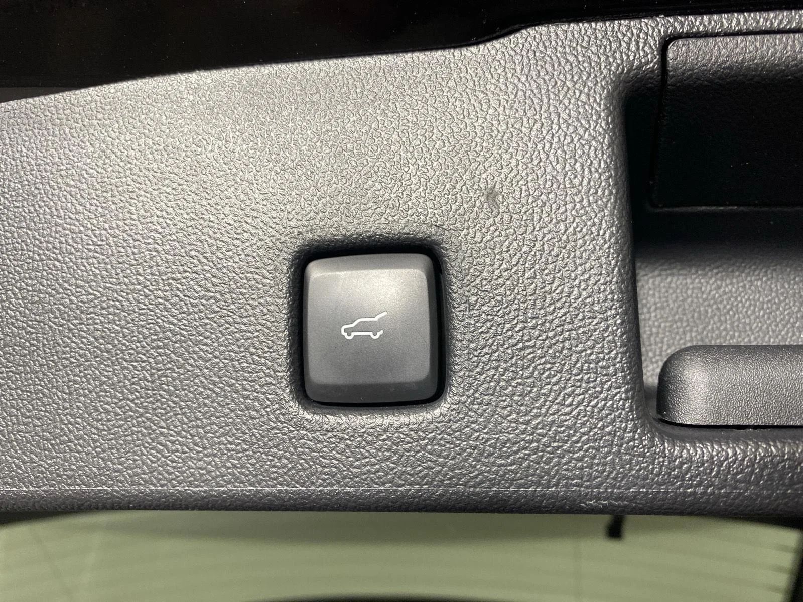 Used 2023 Agate Black Ford Active image 27