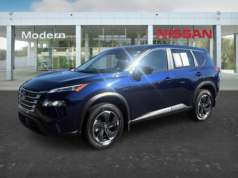 Used 2025 Deep Ocean Blue Pearl Nissan SV image 1