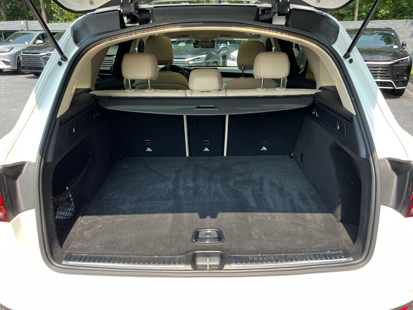 Used 2022 TAN Mercedes-Benz GLC 300 image 18