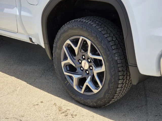 2026 GMC Sierra 1500 SLE - Photo 7