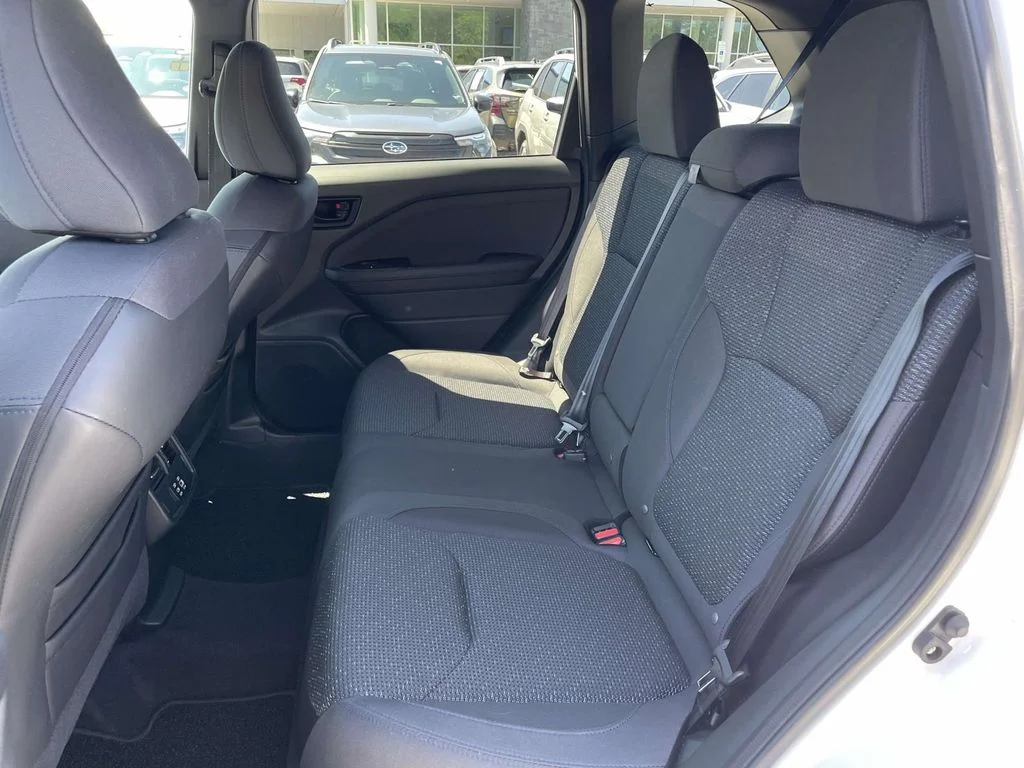 Used 2025 Crystal White Pearl Subaru Premium image 3