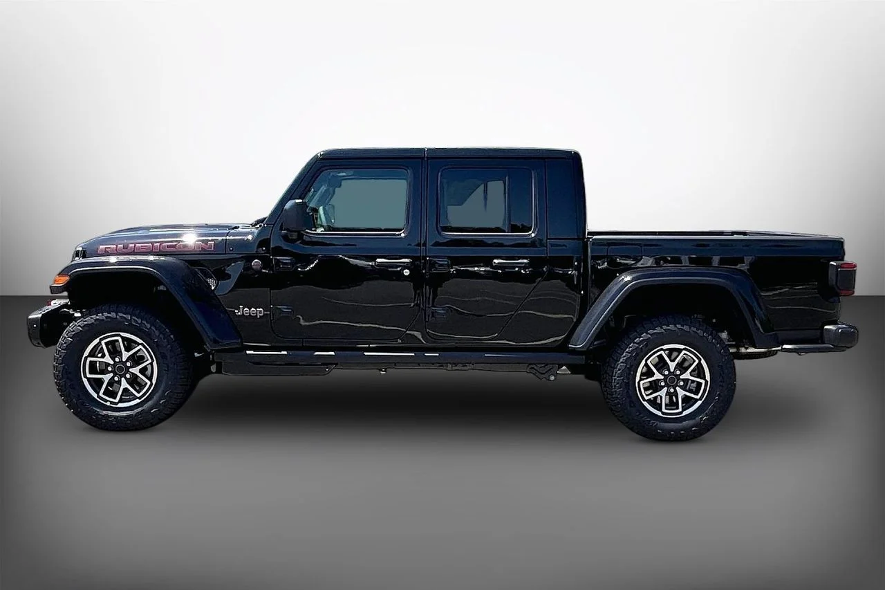 New 2026 Black Clear-Coat Exterior Paint Jeep Rubicon X image 5