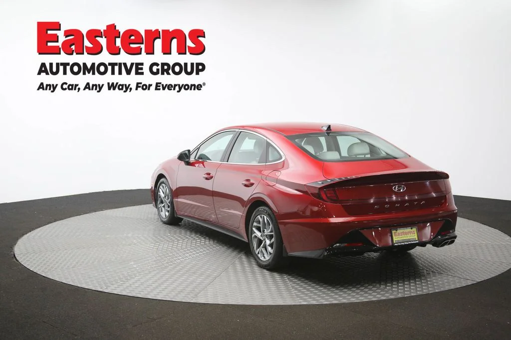Used 2023 Red Hyundai SEL image 64