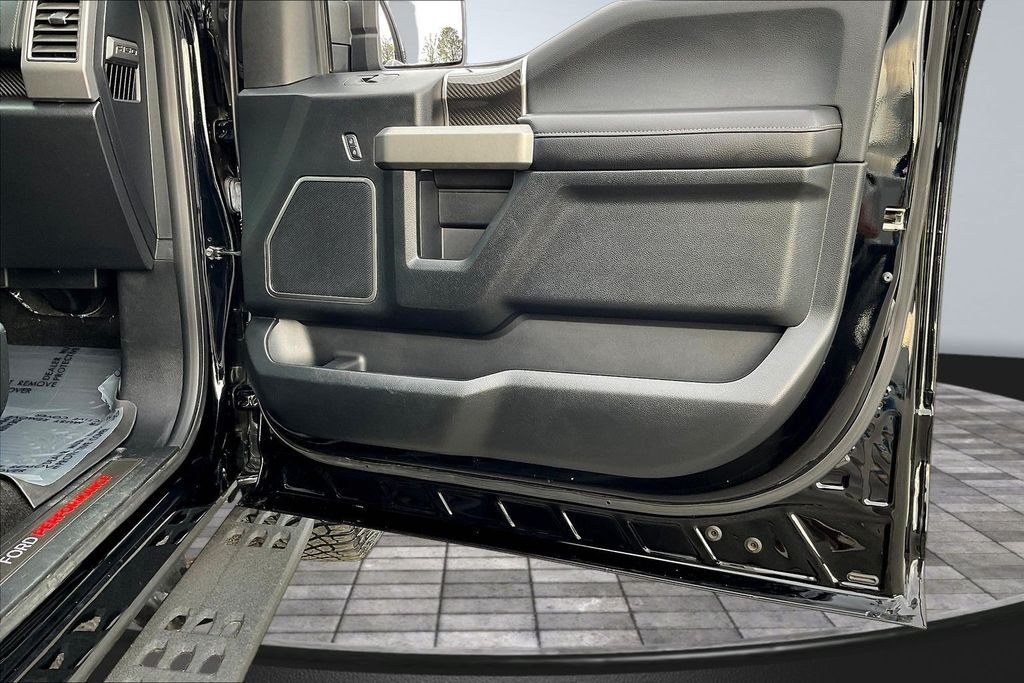 2018 Ford F-150 Raptor - Photo 24