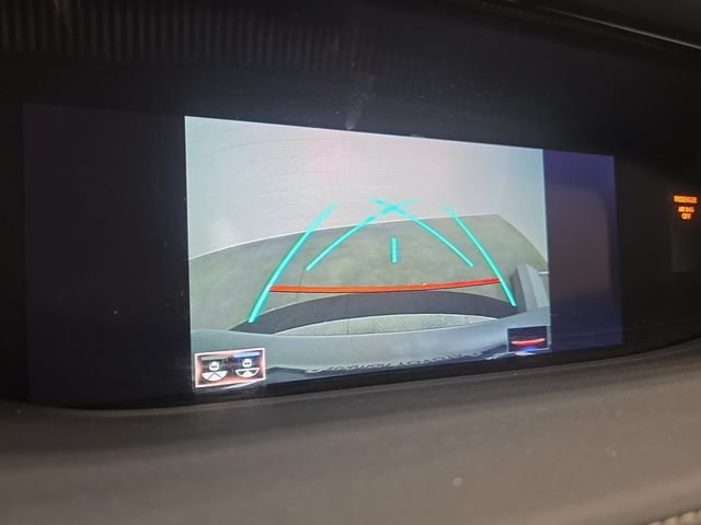 Used 2018 Silver Lexus 500 Base image 22