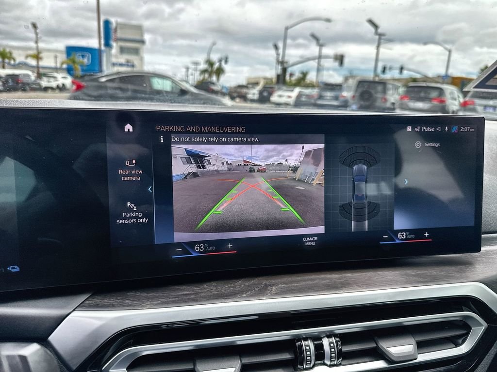 2023 BMW 3 Series 330e - Photo 25