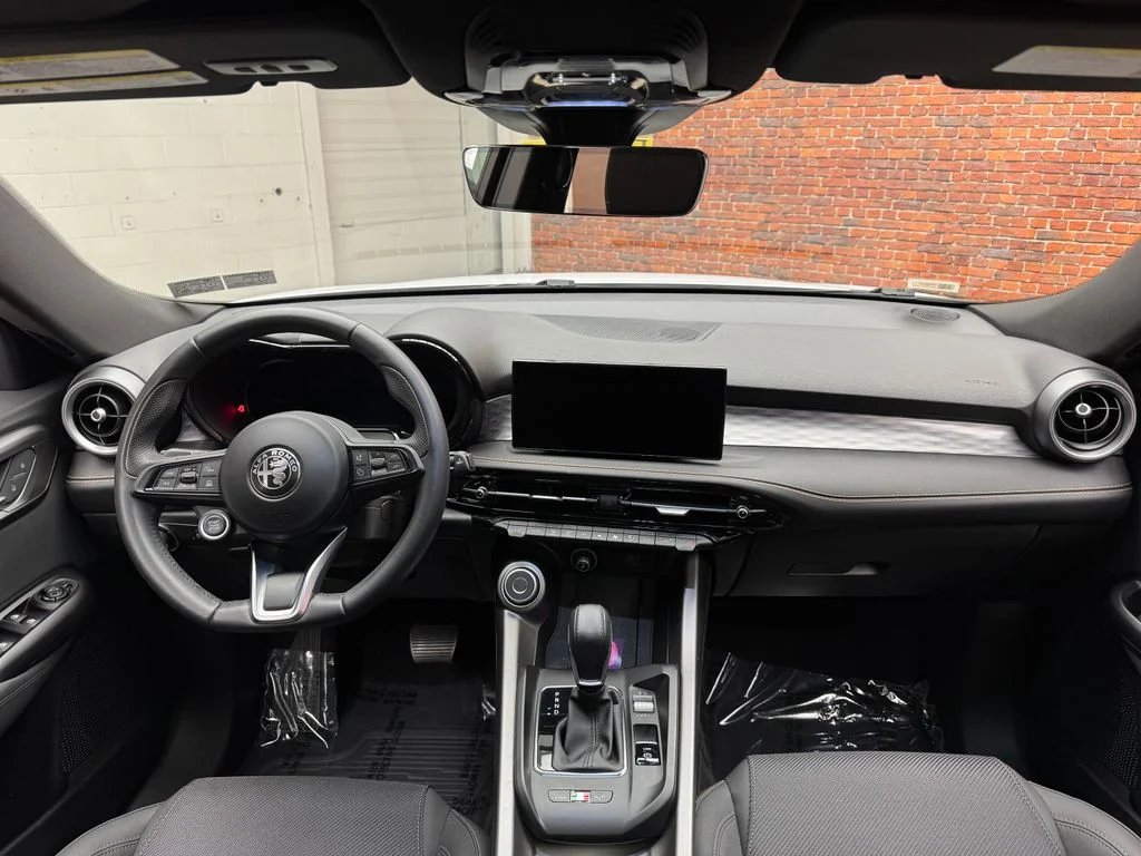 Used 2024 White Alfa Romeo Ti image 13