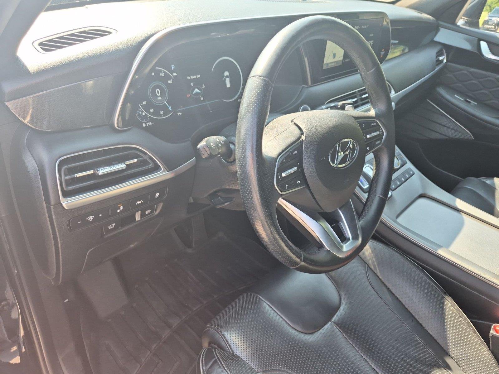 Used 2021 Becketts Black Hyundai Calligraphy image 18