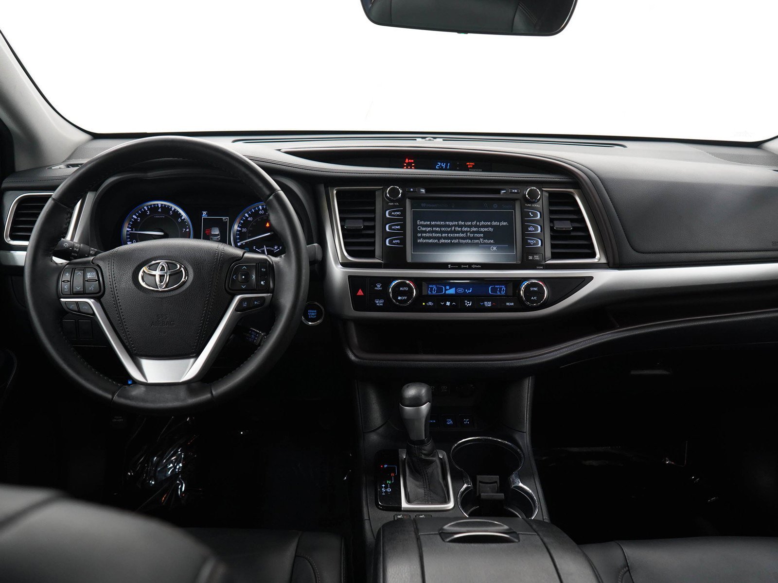 Used 2019 Blizzard Pearl Toyota XLE V6 AWD image 18