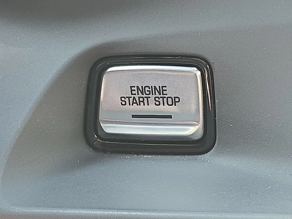 Used 2023 Blue Chevrolet ZL1 image 17