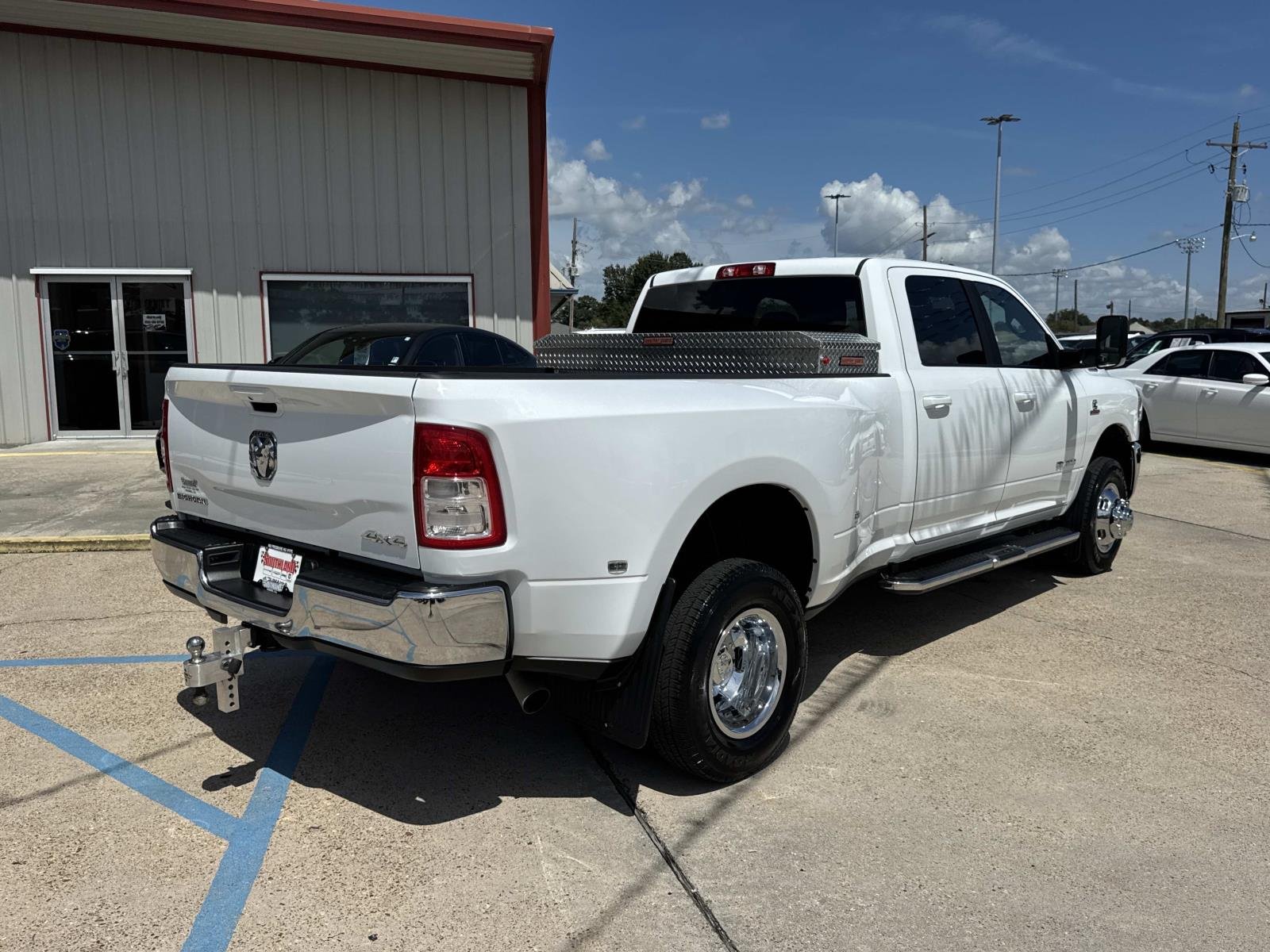 Used 2022 Bright White Clearcoat Ram Big Horn image 7