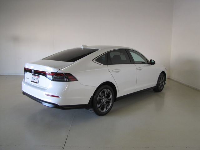 Certified Used 2023 White Honda EX image 25