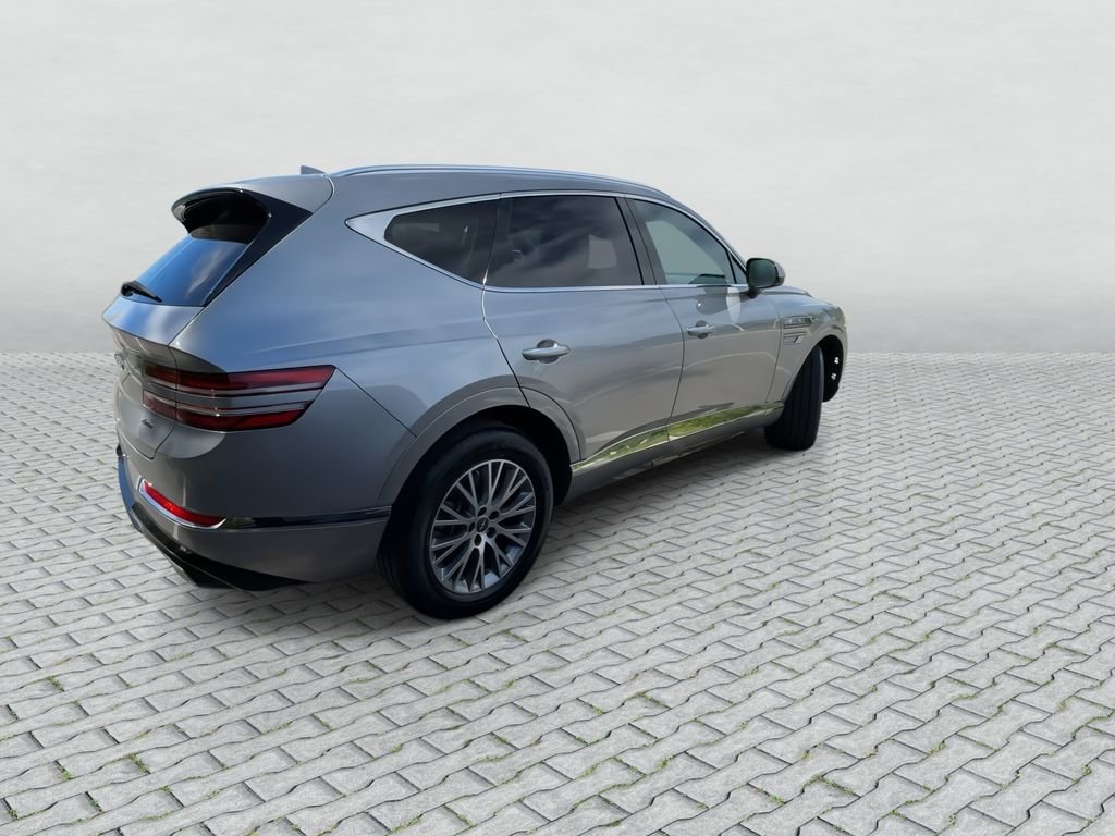 Used 2024 Savile Silver Genesis 2.5T image 8