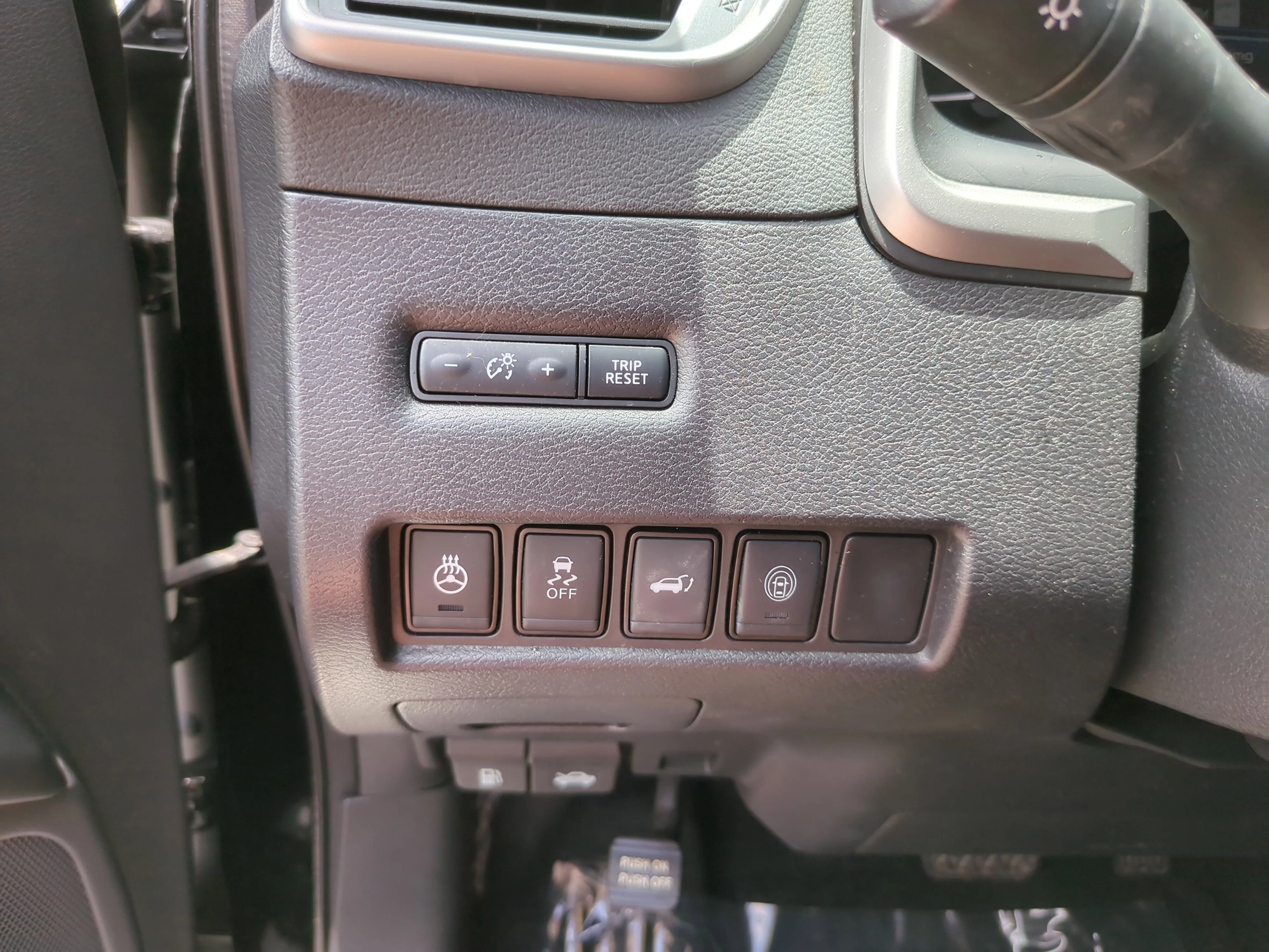 Certified Used 2019 Magnetic Black Nissan SL image 31