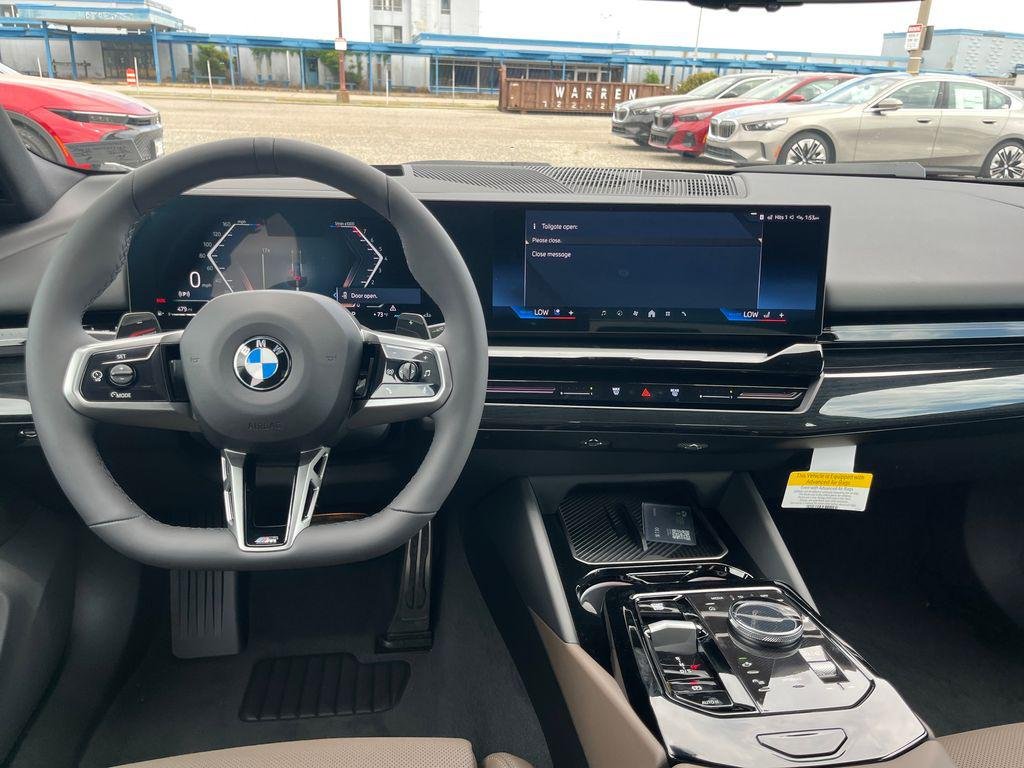 New 2026 Black Sapphire Metallic BMW 530i xDrive image 27