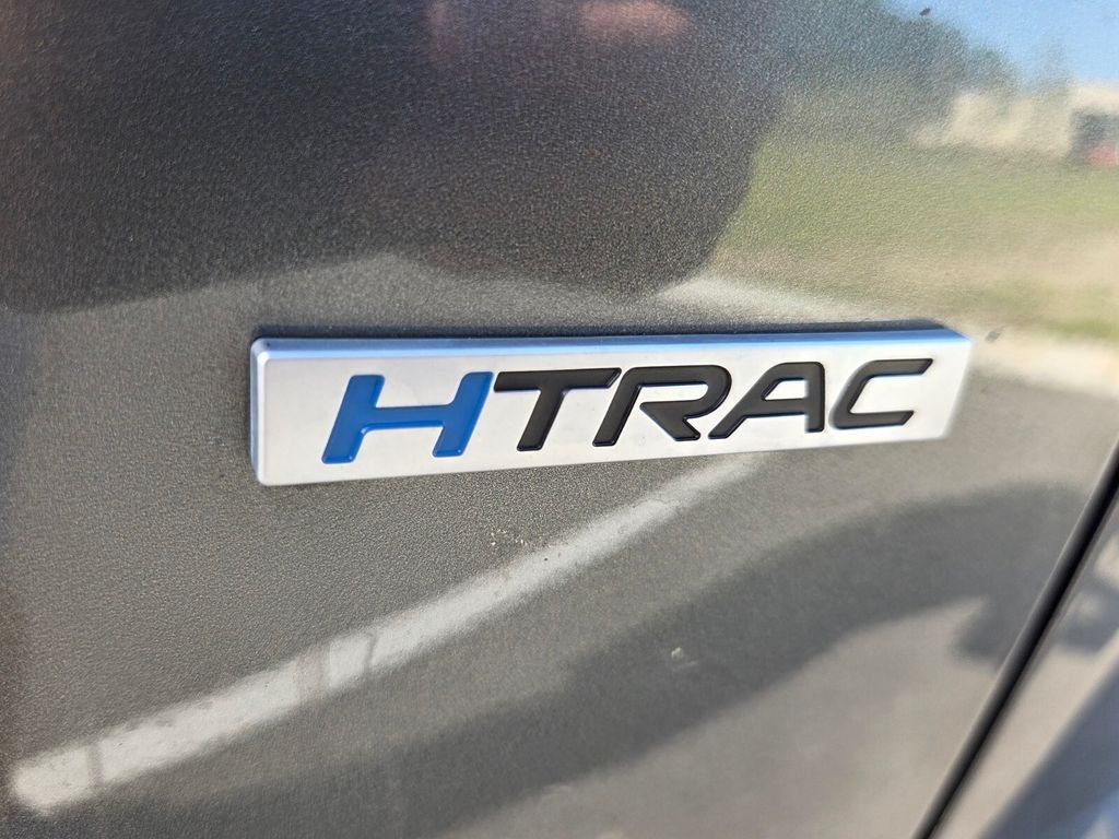 Used 2023 Gray Hyundai SE image 12