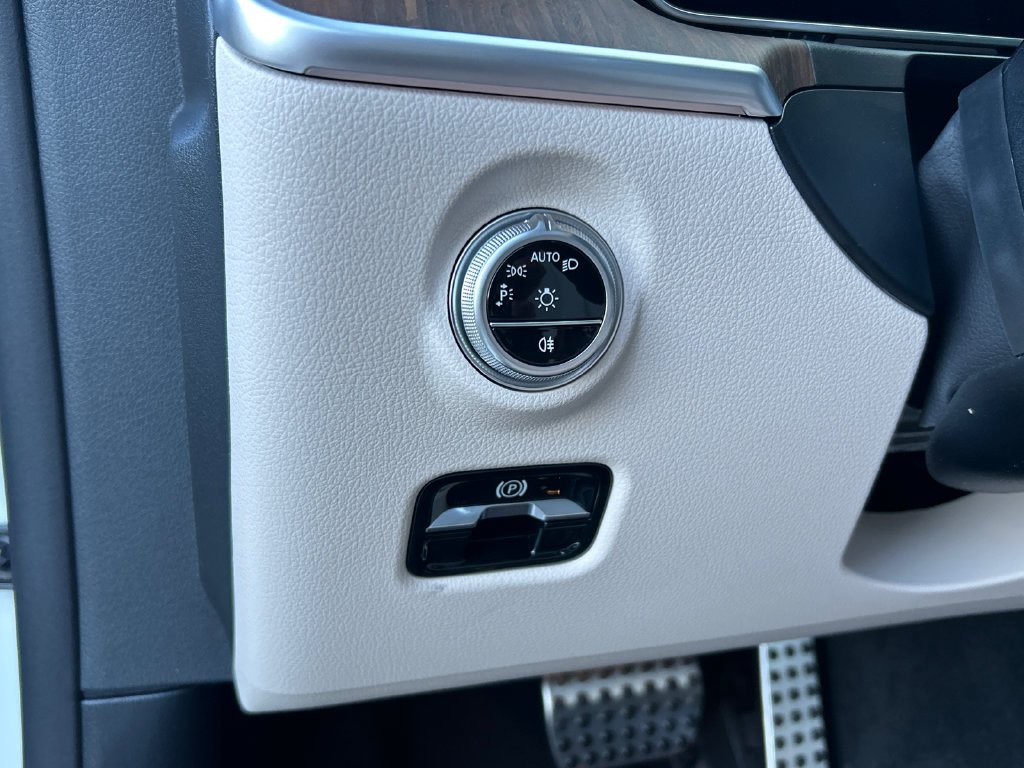 New 2027 Polar White Mercedes-Benz CLE 450 image 14
