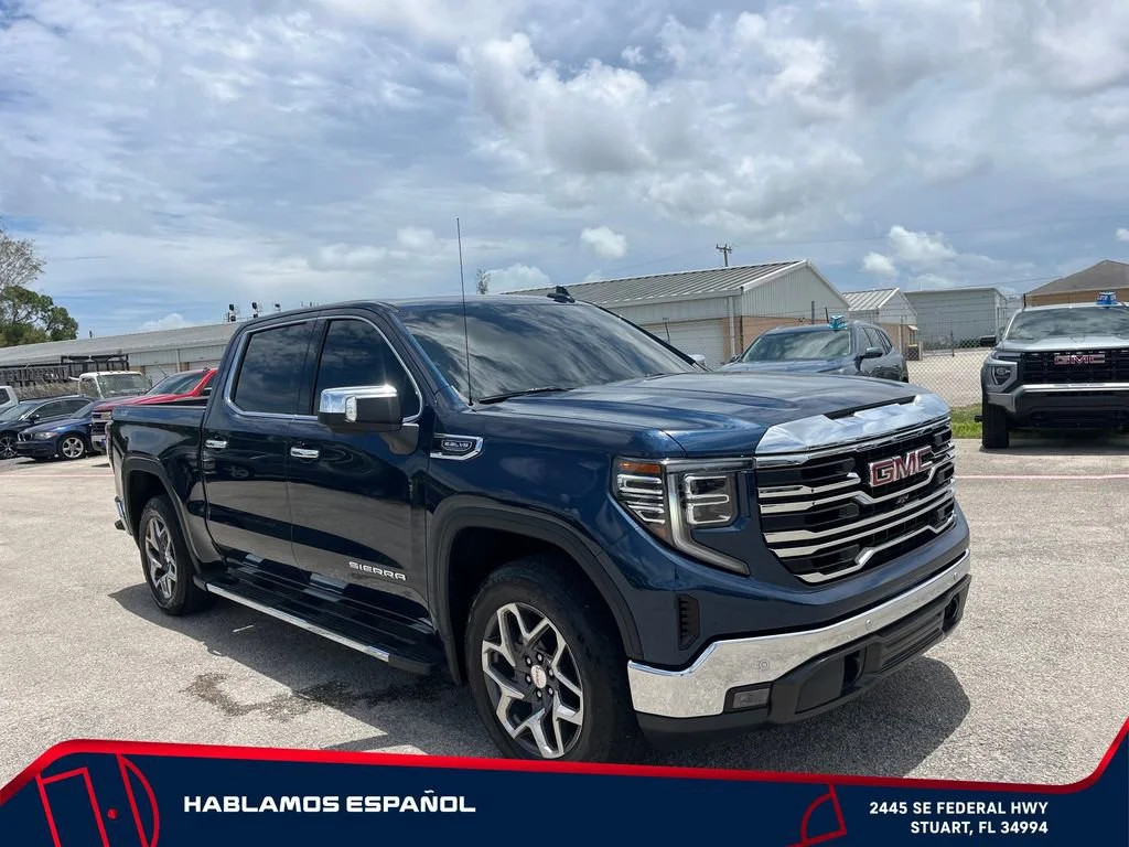 Used 2023 Pacific Blue Metallic GMC SLT image 2