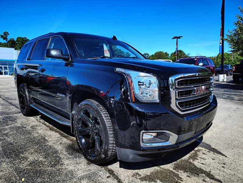 Used 2018 Black GMC SLE image 3
