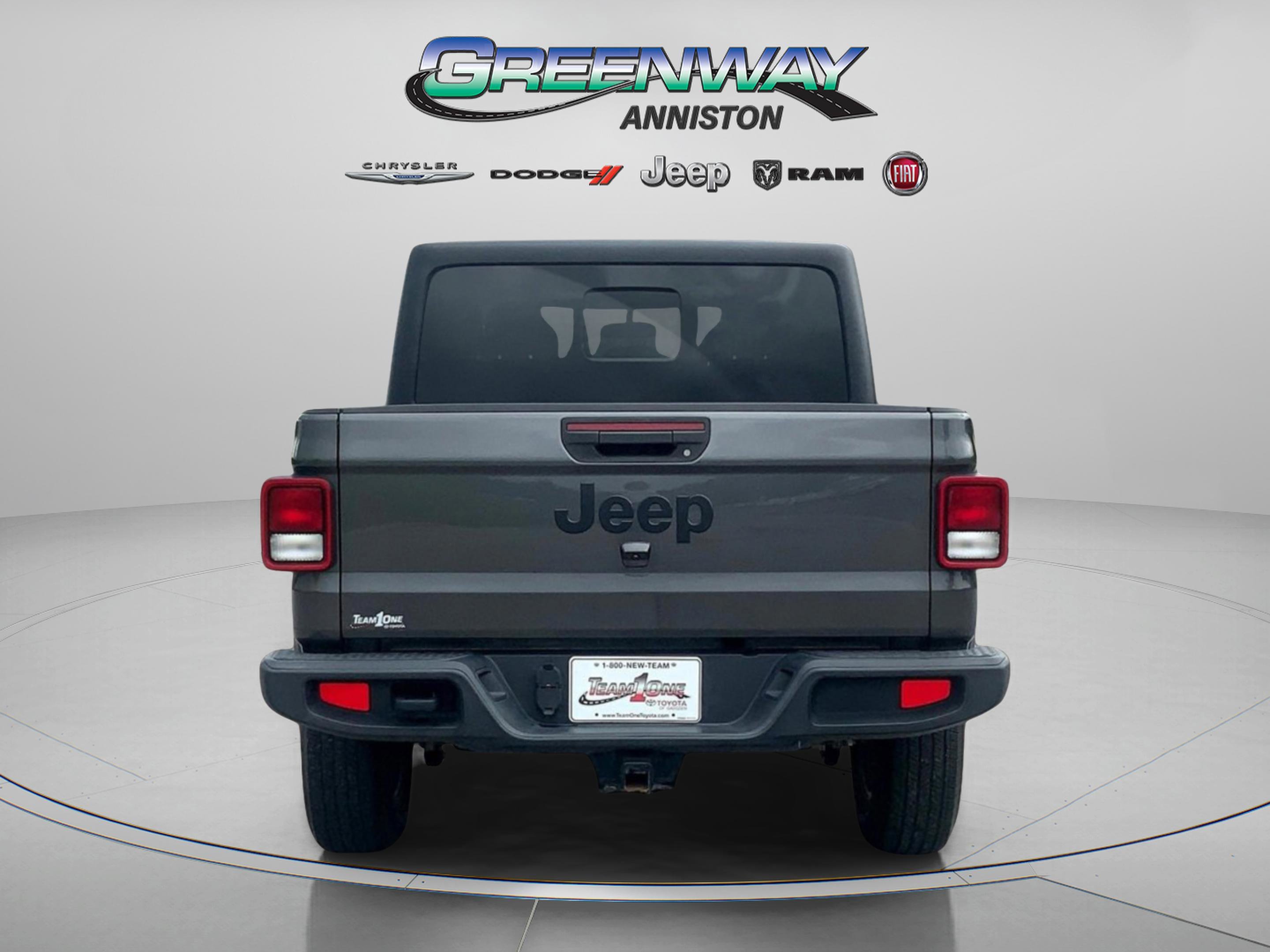 Used 2022 Granite Crystal Metallic Clearcoat Jeep  image 6