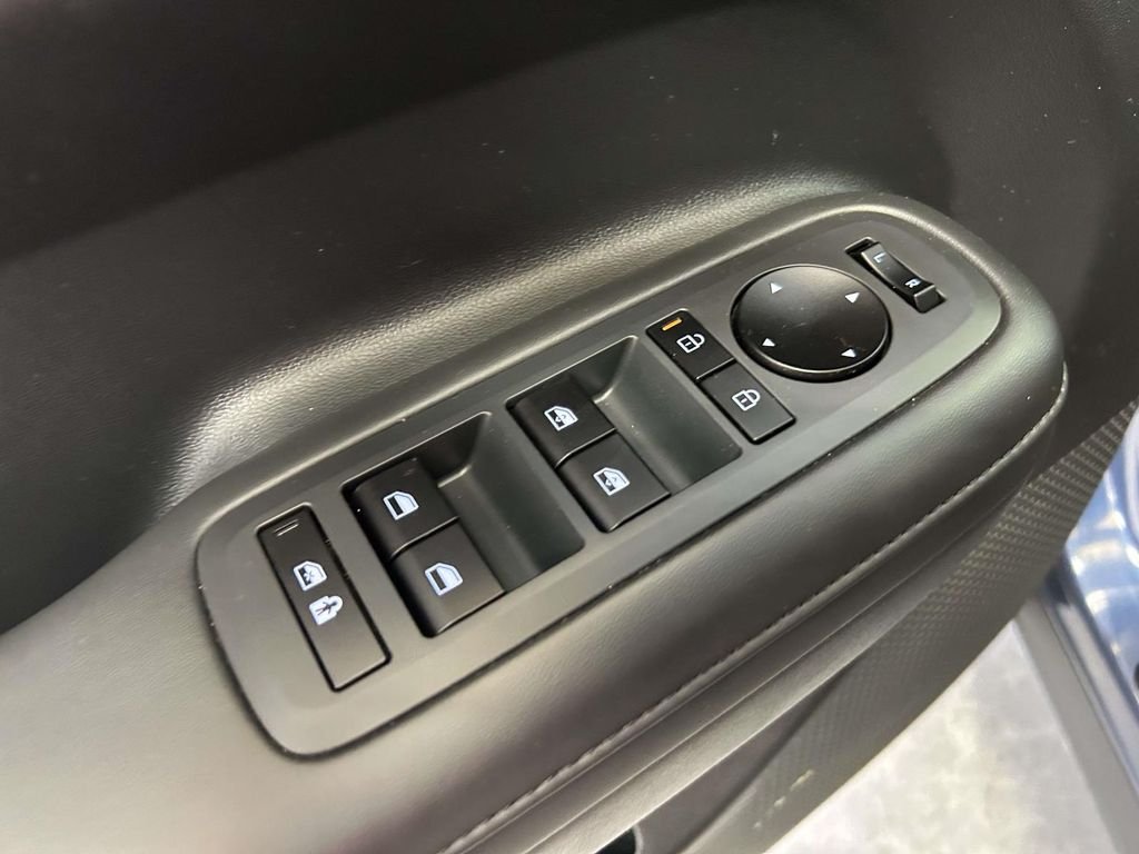 Used 2026 Blue Hyundai SEL image 15