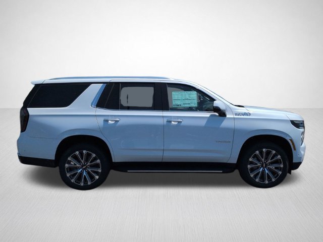 New 2026 Polar White Tricoat Chevrolet High Country image 11