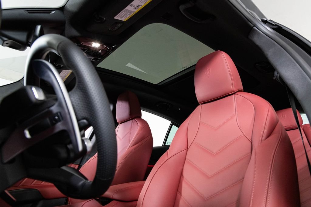 2026 Maserati Grecale Modena V6 - Photo 45