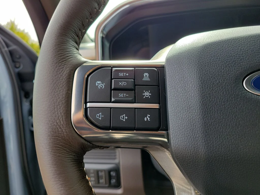 New 2026 Glacier Gray Metallic Tri-Coat Ford F-250® King Ranch® image 16
