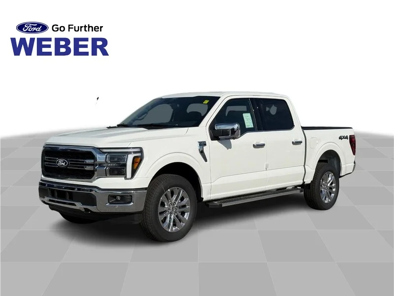 New 2026 Star White Metallic Tri-Coat Ford LARIAT 4WD SuperCrew 5.5