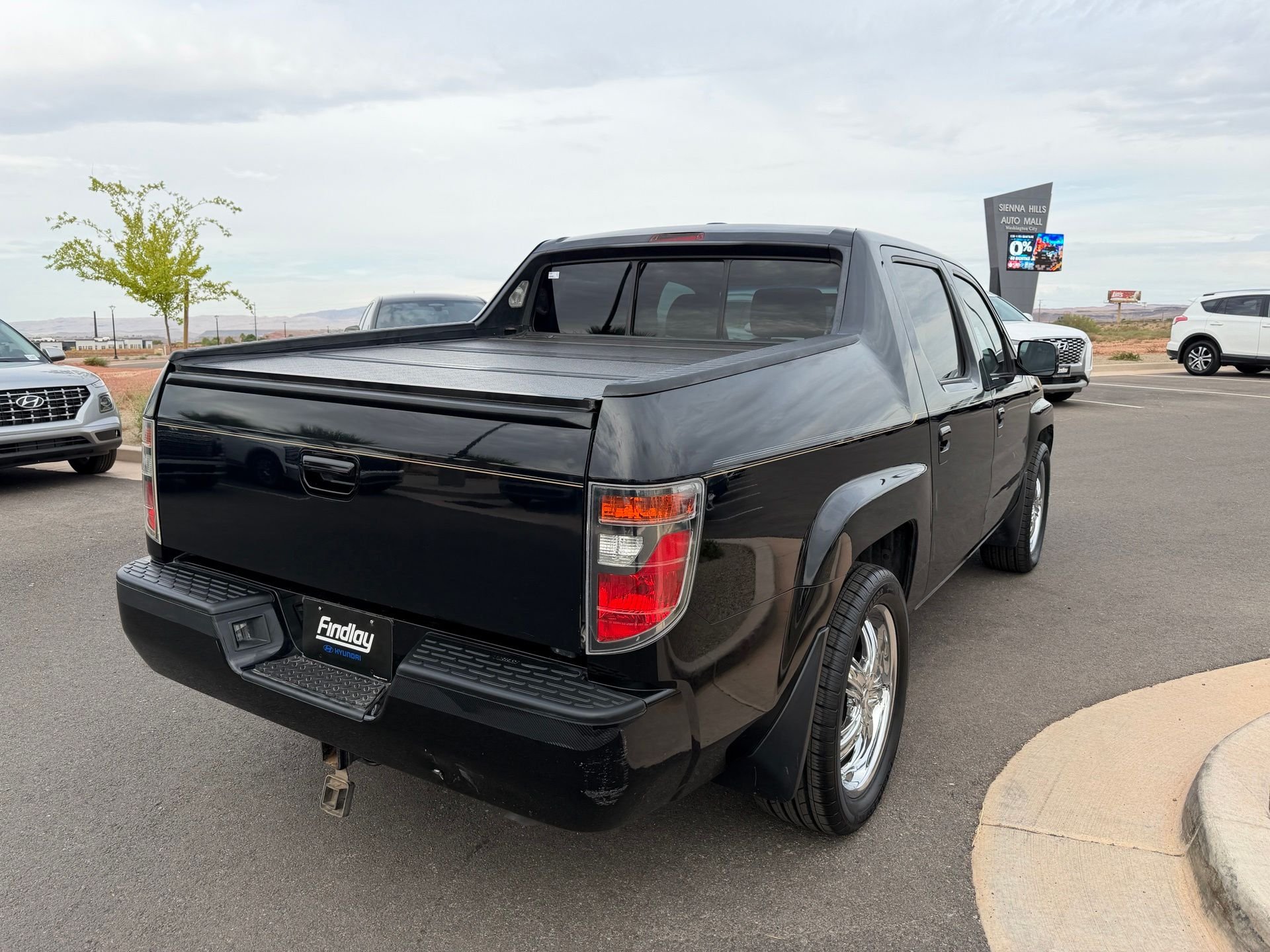 Used 2006 Black Honda RTL image 7