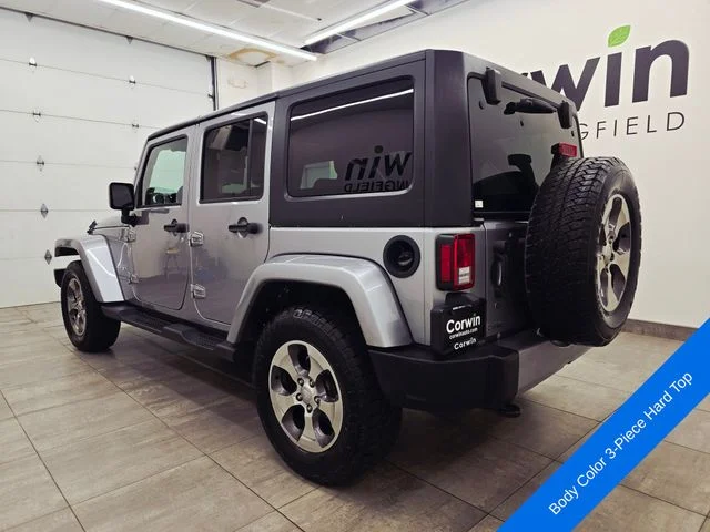 Used 2018 Billet Silver Metallic Clearcoat Jeep Unlimited Sahara image 3