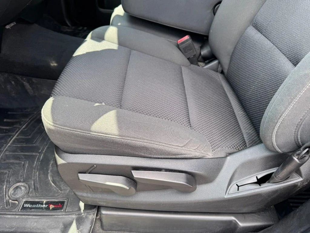 Used 2019 Gray Chevrolet LT image 14