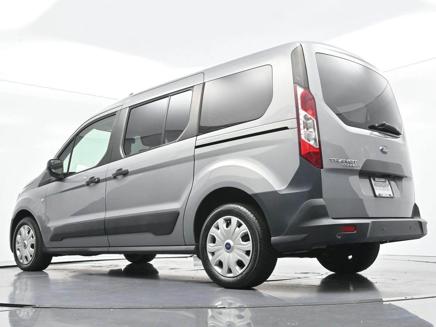 Used 2022 Solar Silver Ford XL image 46