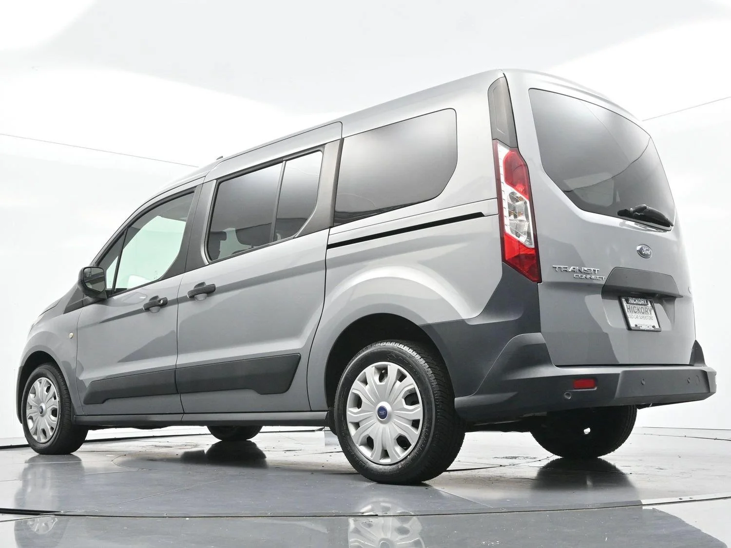 Used 2022 Solar Silver Ford XL image 46