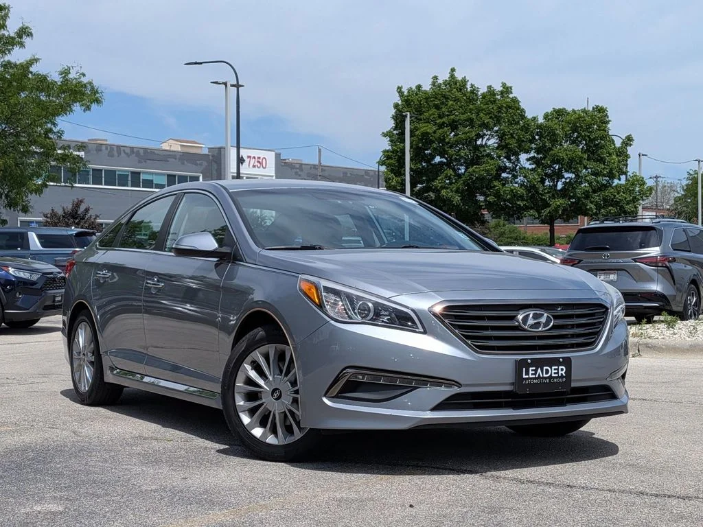Used 2015 Gray Hyundai Limited image 1