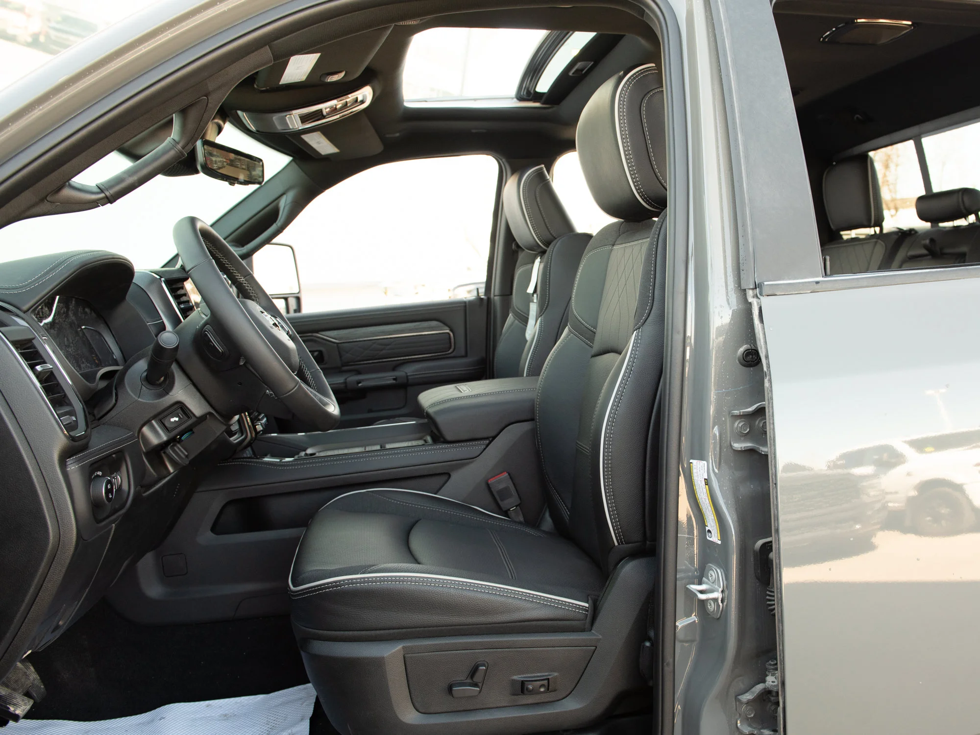 New 2026 Grey RAM Limited* image 26
