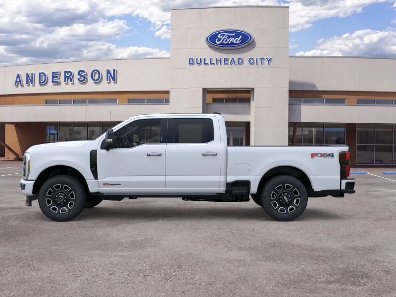 New 2026 Star White Metallic Tri-Coat Ford Platinum image 3