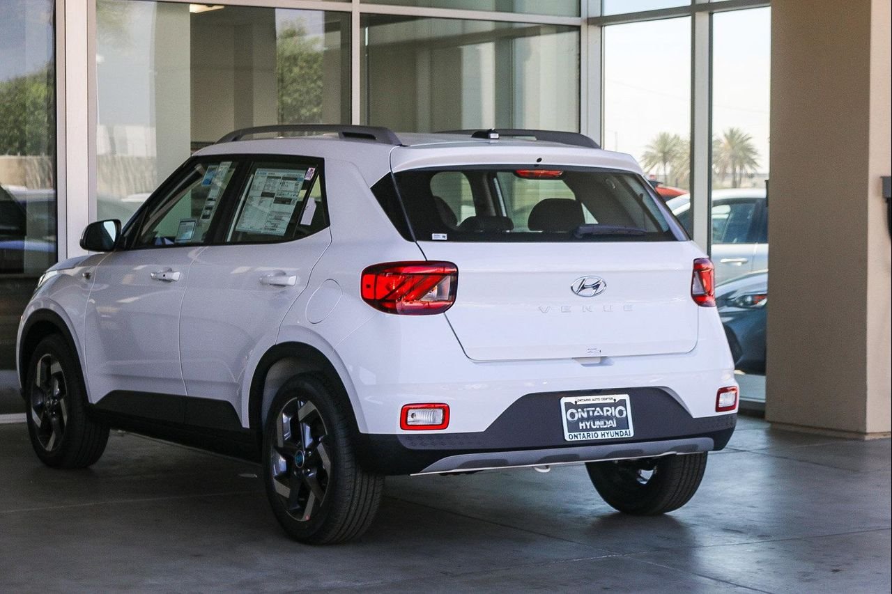 New 2026 White Hyundai SEL image 35