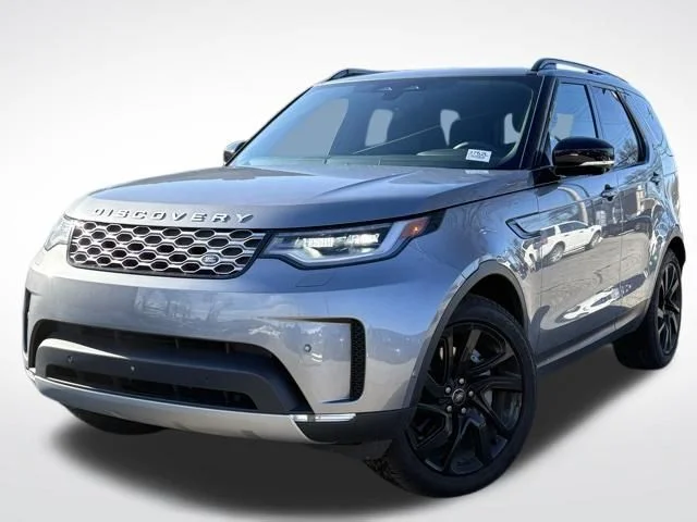 2025 Land Rover Discovery P300 S's photo
