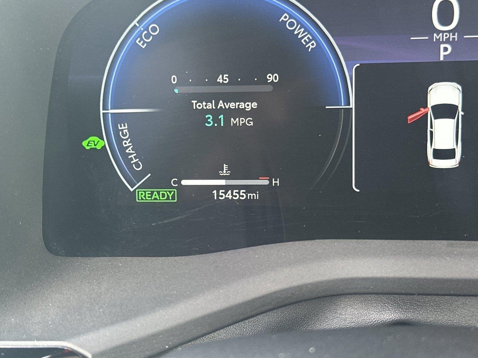 Used 2025 Wind Chill Pearl Toyota XLE image 13