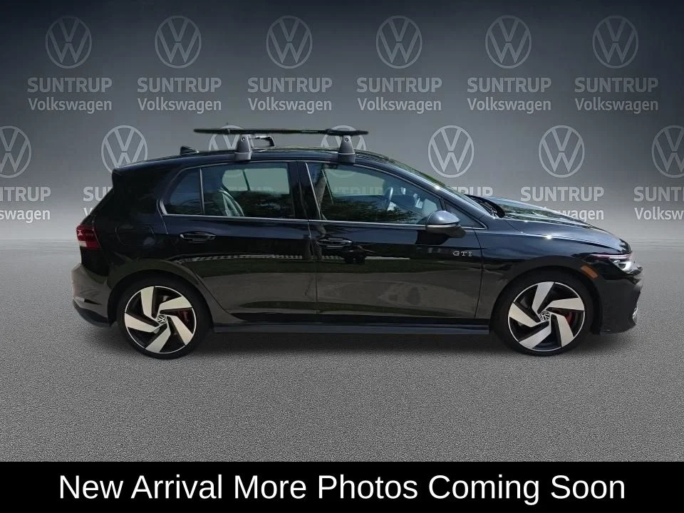 Used 2025 Black Volkswagen 2.0T S image 2