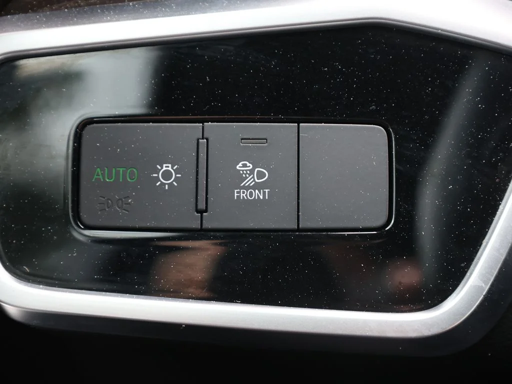 Used 2023 White Audi 45 Premium Plus image 36