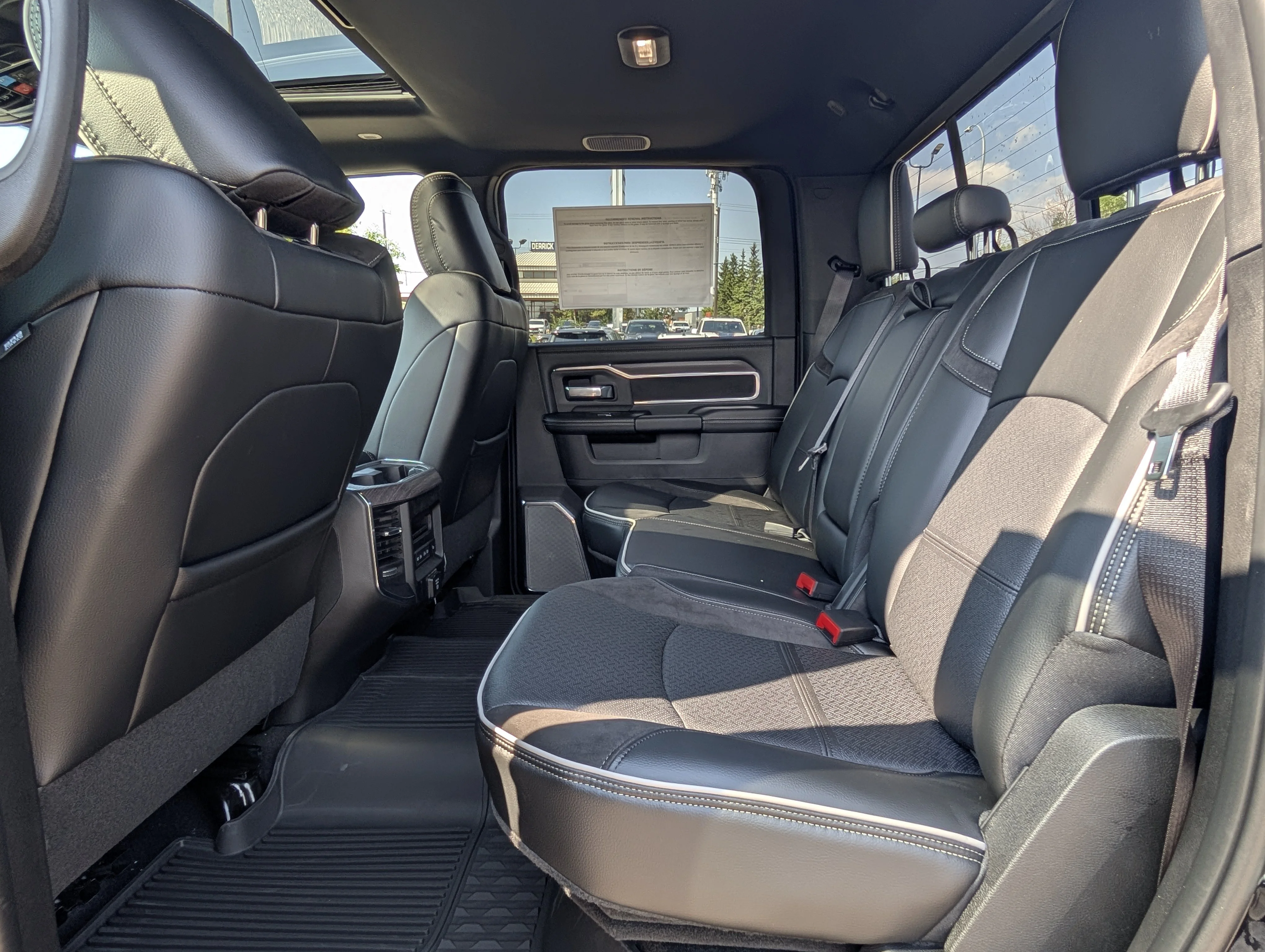 New 2026 Diamond Black Crystal Pearlcoat Ram Laramie image 22