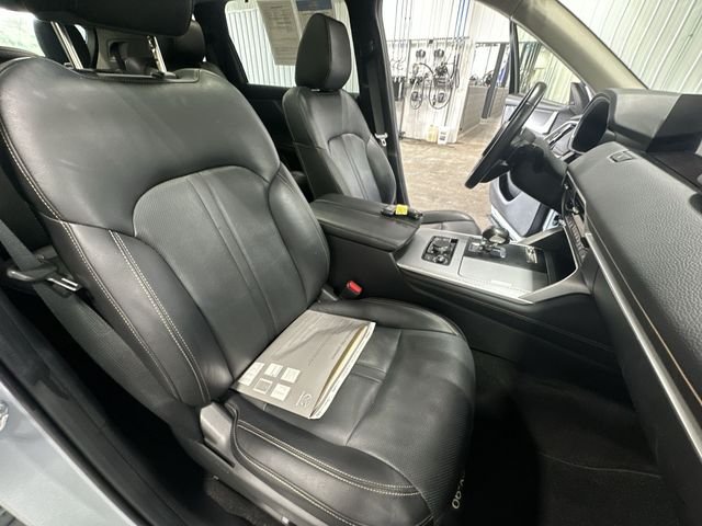 Certified Used 2025 Silver Mazda 3.3 Turbo Premium image 32