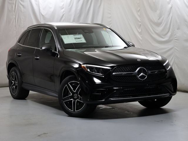 New 2026 Black Mercedes-Benz GLC 300 image 25