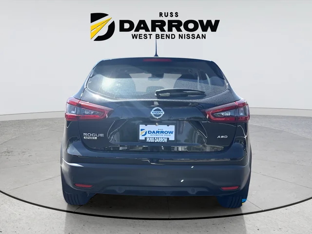Used 2021 Black Nissan S image 4