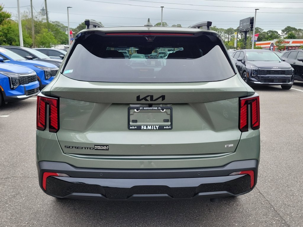 New 2026 Jungle Green Kia X-Line SX Prestige AWD image 5